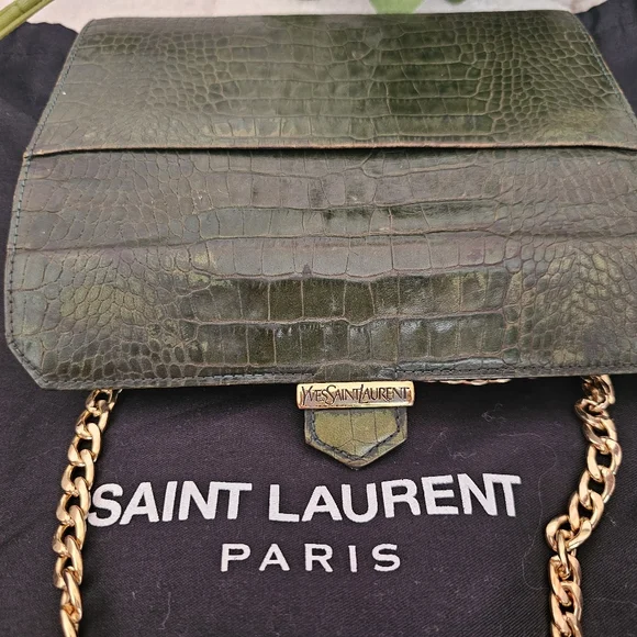YSL Vintage Kisslock Crocodile Wallet - Picture 5 of 17
